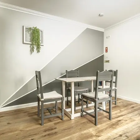 The Port House Praia da Lourinhã